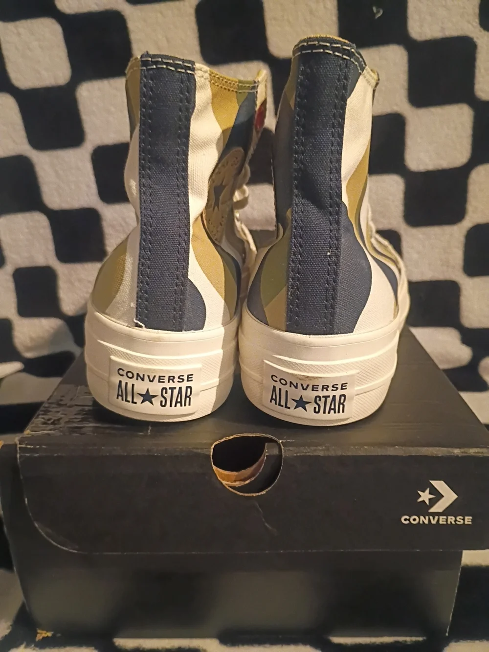 Converse Chuck Taylor All Star Lift Hi "Obsidian Utility. Size 7W - Picture 2 of 7